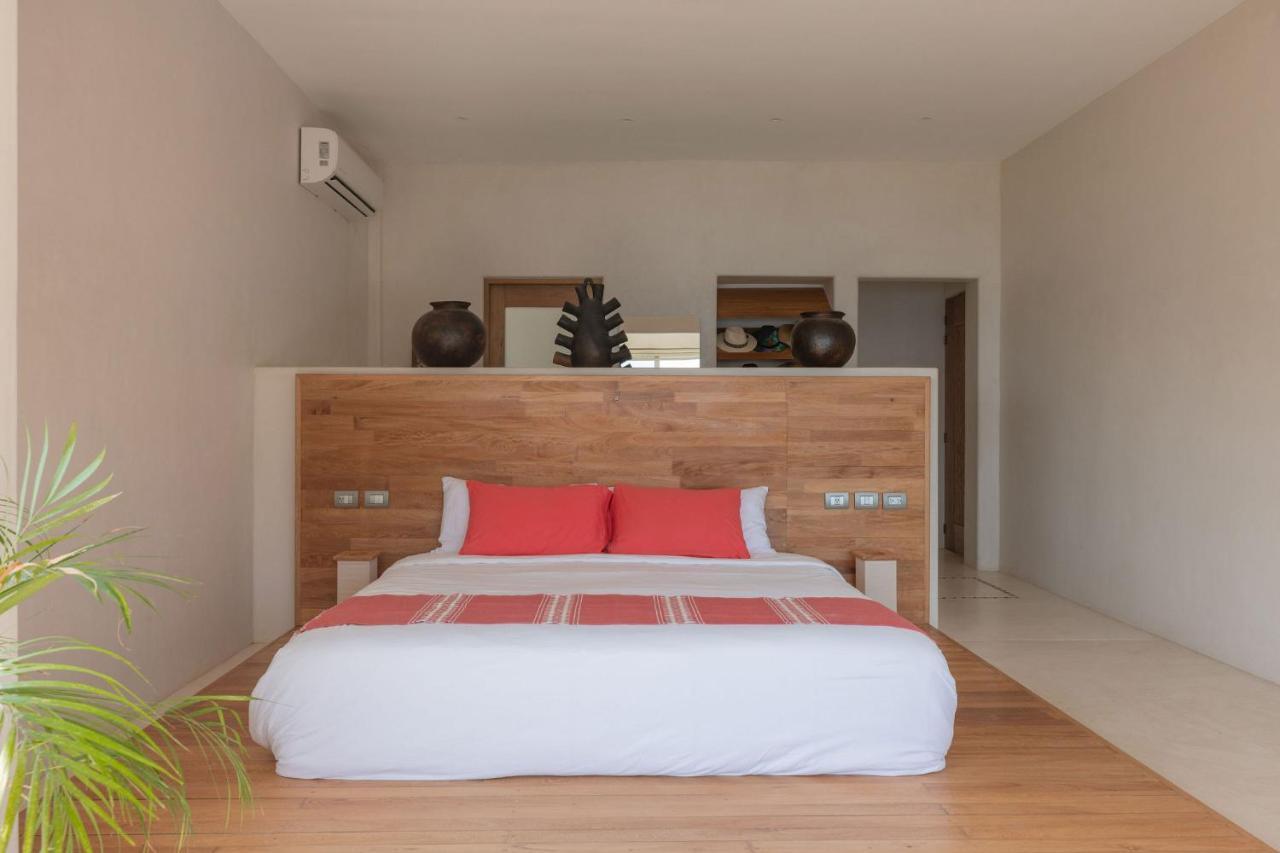 Casa Roni By Xeno - 5 Bedroom Luxury With Ocean View Guest house