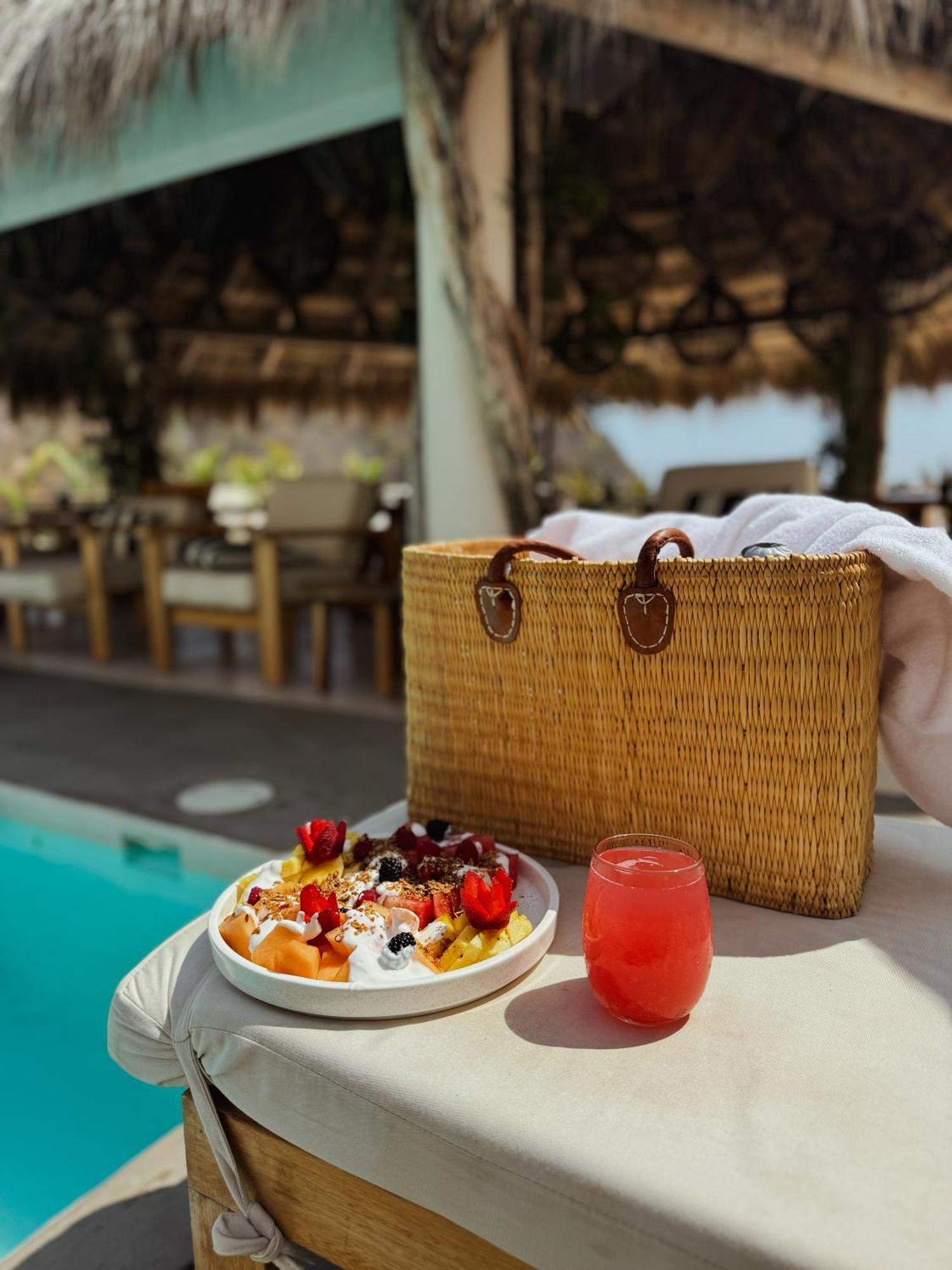 Guest house Casa Roni By Xeno - 5 Bedroom Luxury With Ocean View Estacahuite